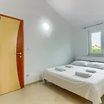 Apartmán In With Sea View, Terrace, Air Conditioning, Wifi *