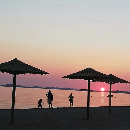 Apartmán In With Sea View, Terrace, Air Conditioning, Wifi