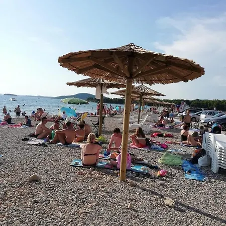 In With Sea View, Terrace, Air Conditioning, Wifi * Pirovac