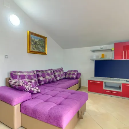 In With Sea View, Terrace, Air Conditioning, Wifi