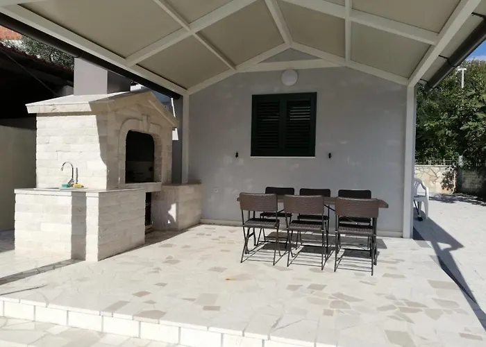 In With Sea View, Terrace, Air Conditioning, Wifi *