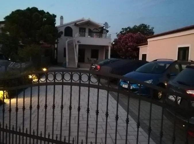 Lejlighed In With Sea View, Terrace, Air Conditioning, Wifi