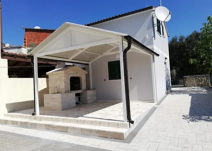 In With Sea View, Terrace, Air Conditioning, Wifi * Pirovac