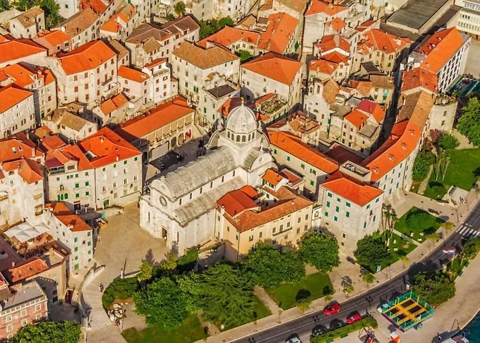 In With Sea View, Terrace, Air Conditioning, Wifi